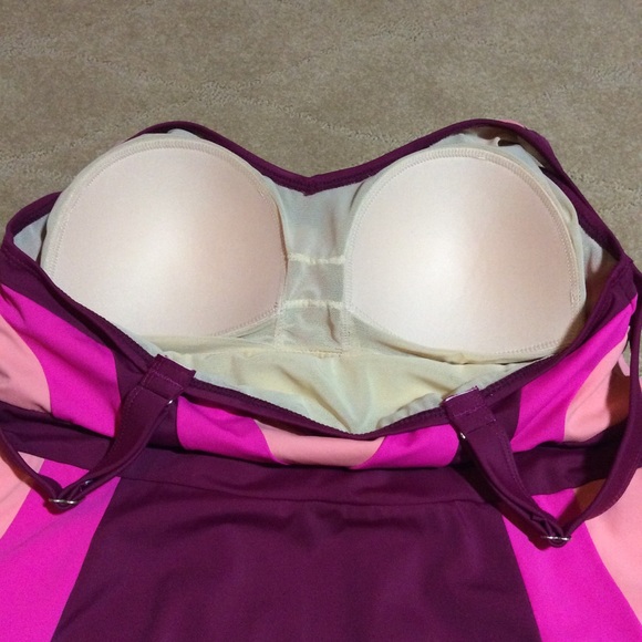 Swim 365 NWOT Colorblock Swimdress Size 14 - Picture 4 of 6